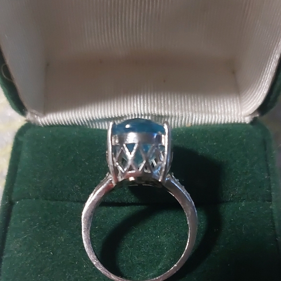 Pandora Elegant Blue Gemstone Ring Sz 9 Humungus! - Picture 10 of 16